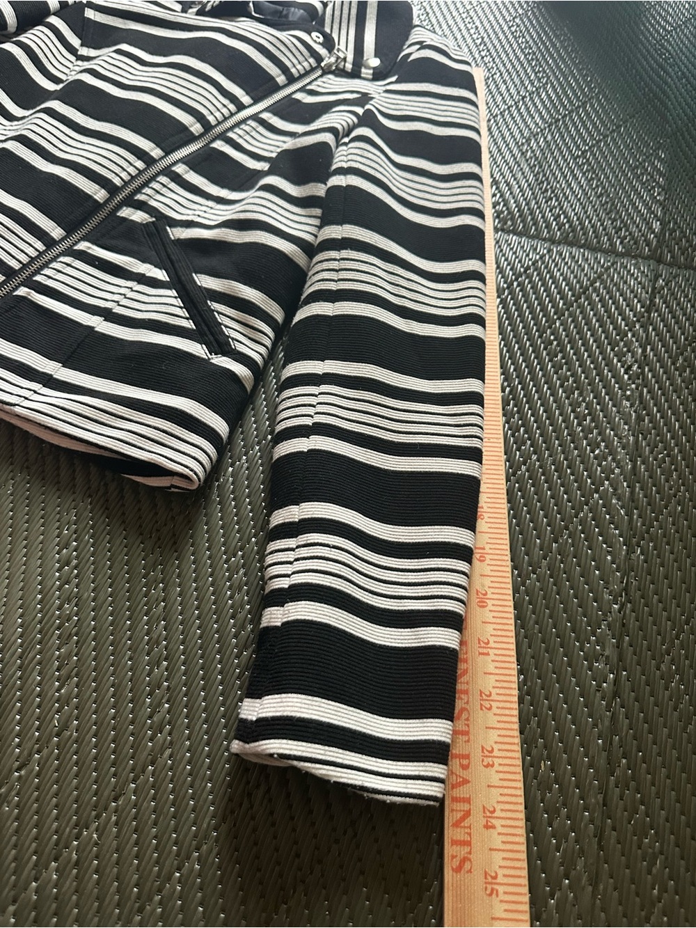 Bagatelle Moto Jacket Black White Striped Asymmetrical Zip Knit Blazer S - Picture 12 of 12